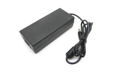 Elektrik Masaüstü Anahtarlama Güç Kaynağı / Harici 12V 5A Adaptör