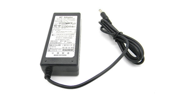 24V 3A Masaüstü Anahtarlama Güç Adaptörü Elektronik / Yazıcı Makinesi Şarj Cihazı için