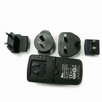 3.0 ila 24.0V Çıkış Gerilimi ile 1.25A - 4A Ktec Geniş Aralıklı Seyahat Güç Adaptörleri Adaptörü