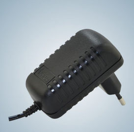 Genel ITE için Geniş Aralığı Olan Kompakt 10W Seyahat Güç Adaptörleri
