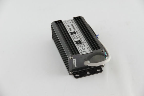 1500mA 50 Watt Siyah Sürekli Akım LED Driver Plastik Kasa, 36V LED Driver Güç Kaynağı