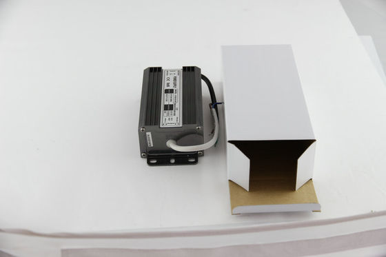 1500mA 50 Watt Siyah Sürekli Akım LED Driver Plastik Kasa, 36V LED Driver Güç Kaynağı