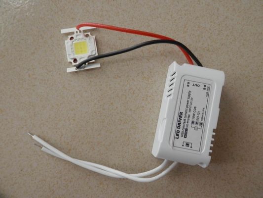 Taşkın ışık 10W Sabit Akım LED Sürücü, 10 watt LED anahtarlama güç kaynağı